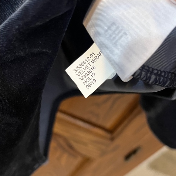 Banana Republic Velvet Bodysuit - Picture 4 of 16